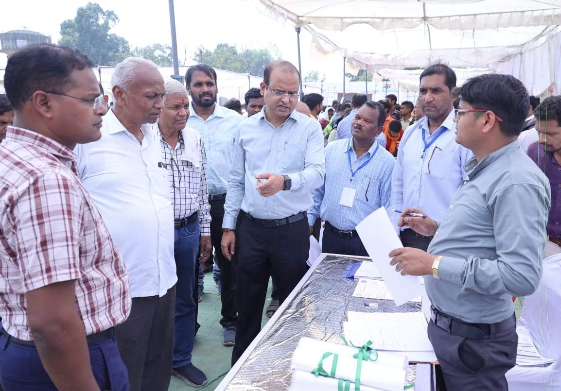 तमनार में रोजगार मेला, 7 सौ से अधिक युवाओं को मिला मौका 