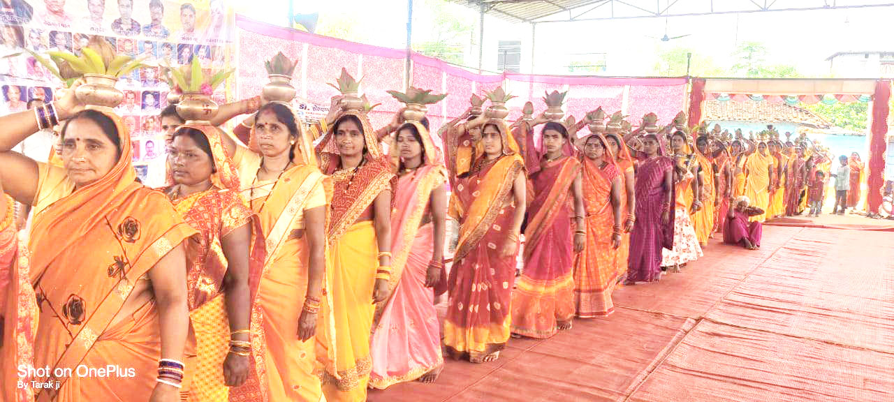 कलश यात्रा के साथ गोजी में रामकथा का शुभारंभ