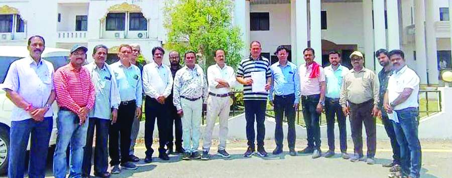 बेमेतरा में युवक की हत्या,  50 लाख सहायता राशि की मांग