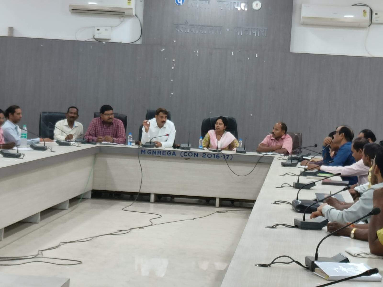 सामाजिक आर्थिक सर्वेक्षण कार्य में तेजी लाने निर्देश सामाजिक आर्थिक सर्वेक्षण कार्य में तेजी लाने निर्देश