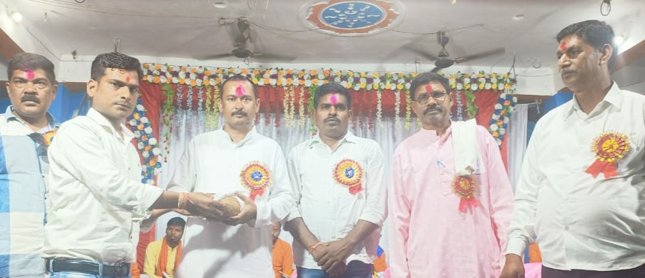 सेलद्वीप के मानसगान में पहुंचे तपन