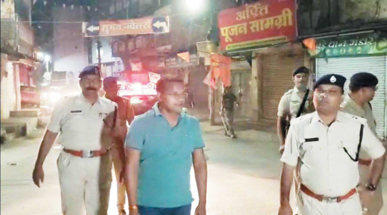 कॉम्बिंग गश्त कर एसएसपी ने लिया सुरक्षा व्यवस्थाओं  का जायजा 