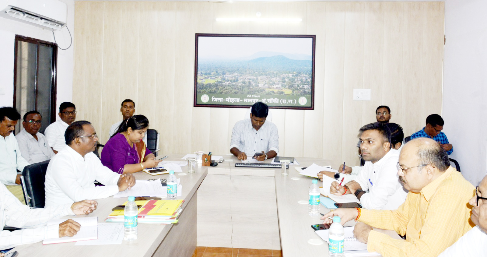 सर्वेक्षण-2023 में कोई भी घर एवं परिवार न छूटे-कलेक्टर सर्वेक्षण-2023 में कोई भी घर एवं परिवार न छूटे-कलेक्टर