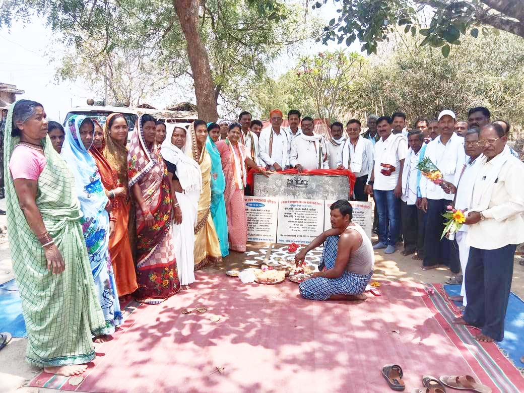 सिहावा विधायक ने विभिन्न निर्माण कार्यों का किया भूमिपूजन