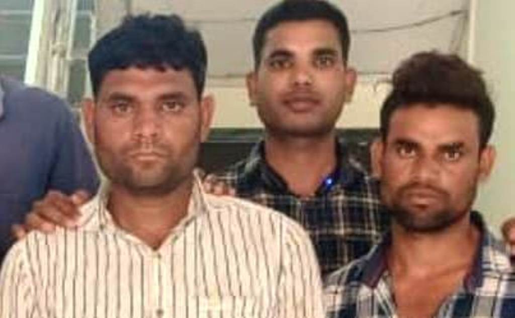 पति को जमकर शराब पिलाई फिर महिला को अगवा कर जंगल में किया गैंगरेप