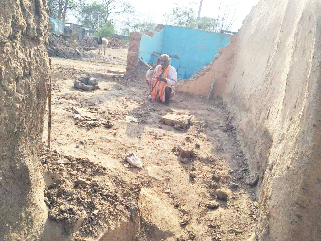 पंचायत सचिवों की हड़ताल, पीएम आवास योजना के हितग्राहियों के लिए बनी मुसीबत