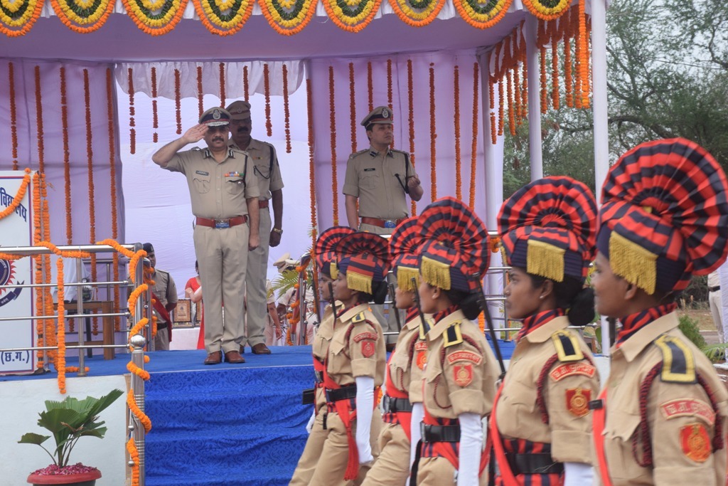  बस्तर फाईटर्स के दीक्षांत समारोह में दिखा देश सेवा का जोश