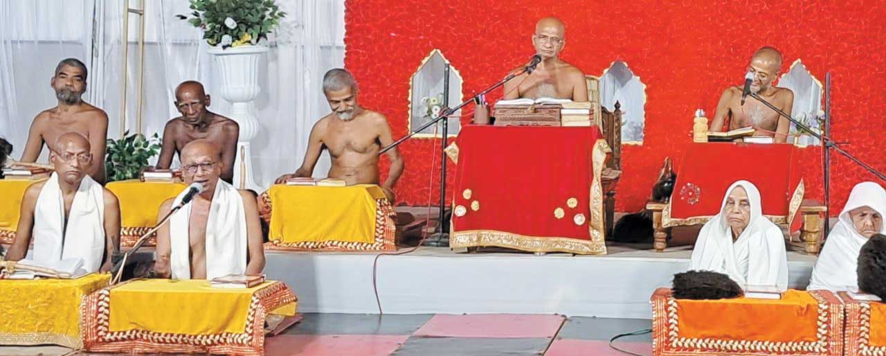  यह भक्तों की नगरी, जहां संत उन्हें खोजते हुए स्वयं पहुंच जाते हैं-प्रसन्न सागरजी महाराज
