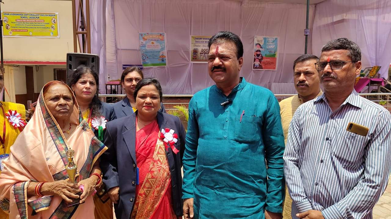 सीएम स्वामी आत्मानंद के सपनों को साकार कर रहे-रेखचंद 