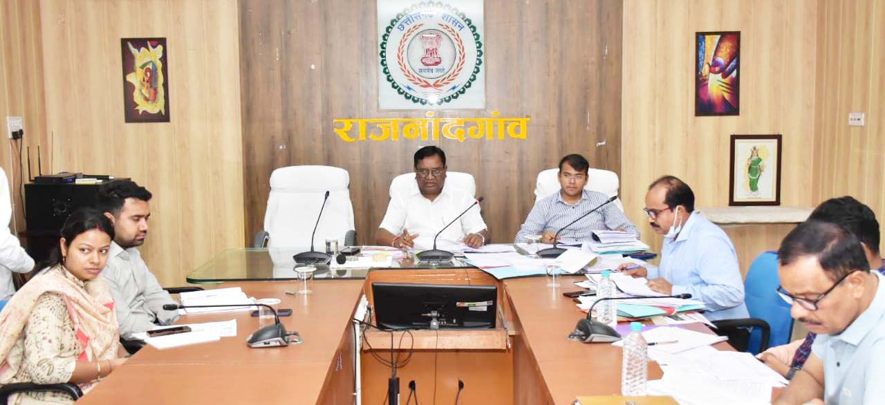 किसानों की आय बढ़ाने प्रतिबद्धतापूर्वक करें कार्य - कलेक्टर किसानों की आय बढ़ाने प्रतिबद्धतापूर्वक करें कार्य - कलेक्टर