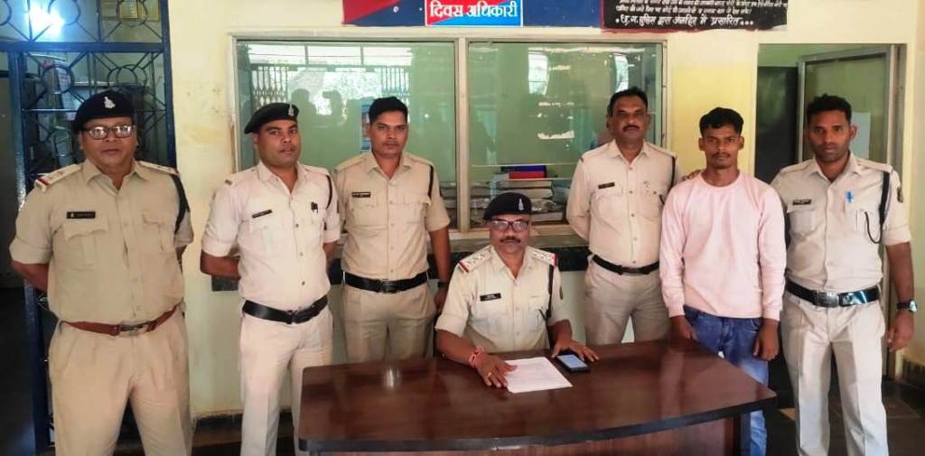 महिला के अंधे कत्ल की गुत्थी सुलझी, शराब के लिए गाली देने के चलते हुई थी हत्या