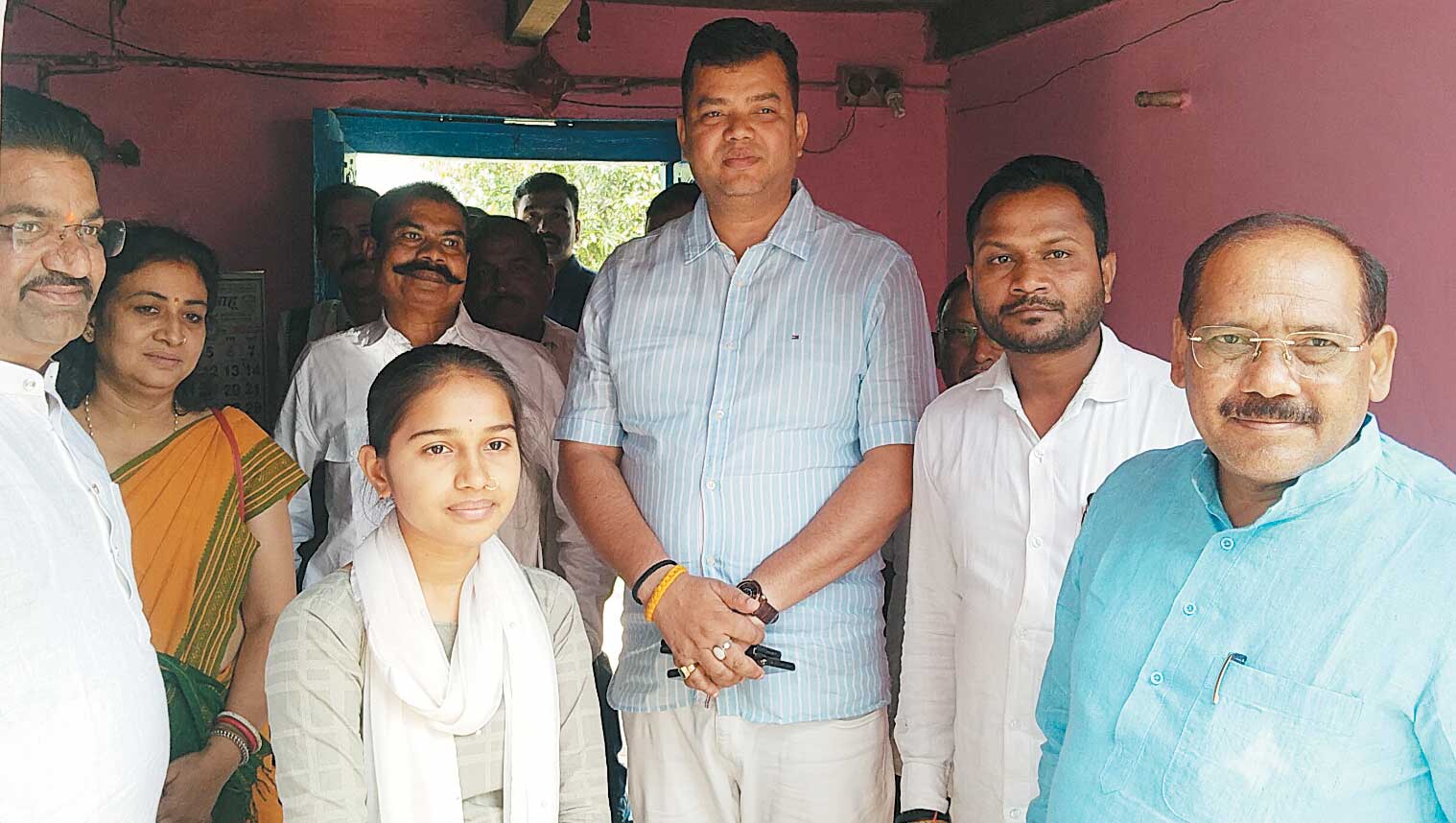  दिव्या का मेरिट में पांचवां स्थान, साहू समाज ने किया सम्मानित