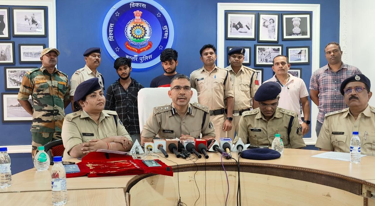 चोरी-उठाईगिरी, यूपी से 2 गिरफ्तार