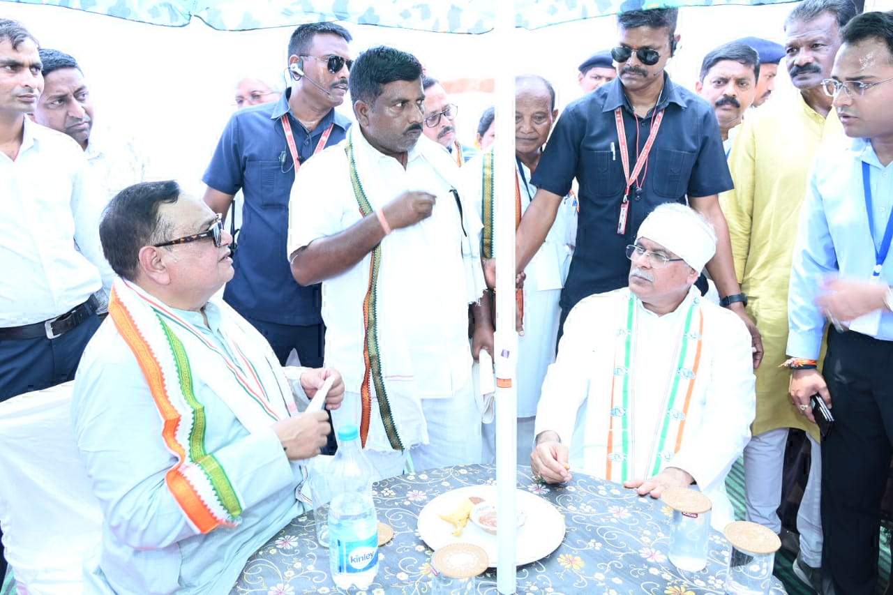  सीएम ने गढक़लेवा का लोकार्पण कर चीला, फरा, ठेठरी,