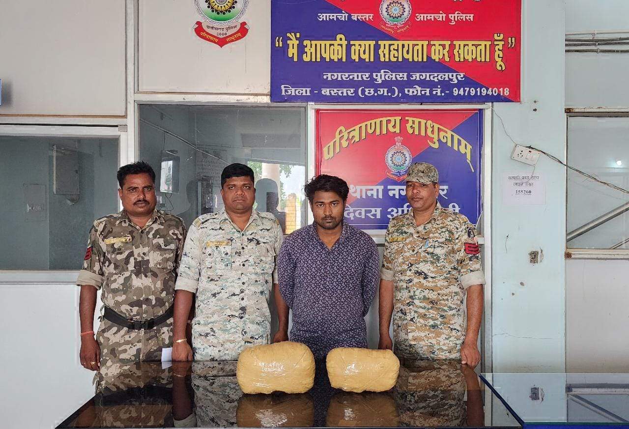 गांजा संग यूपी का एक बंदी