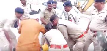 पीएससी विवाद: सीएम को चुनौती-अपने ट्वीट पर आये हुए कमेंट्स पढ़ लीजिए