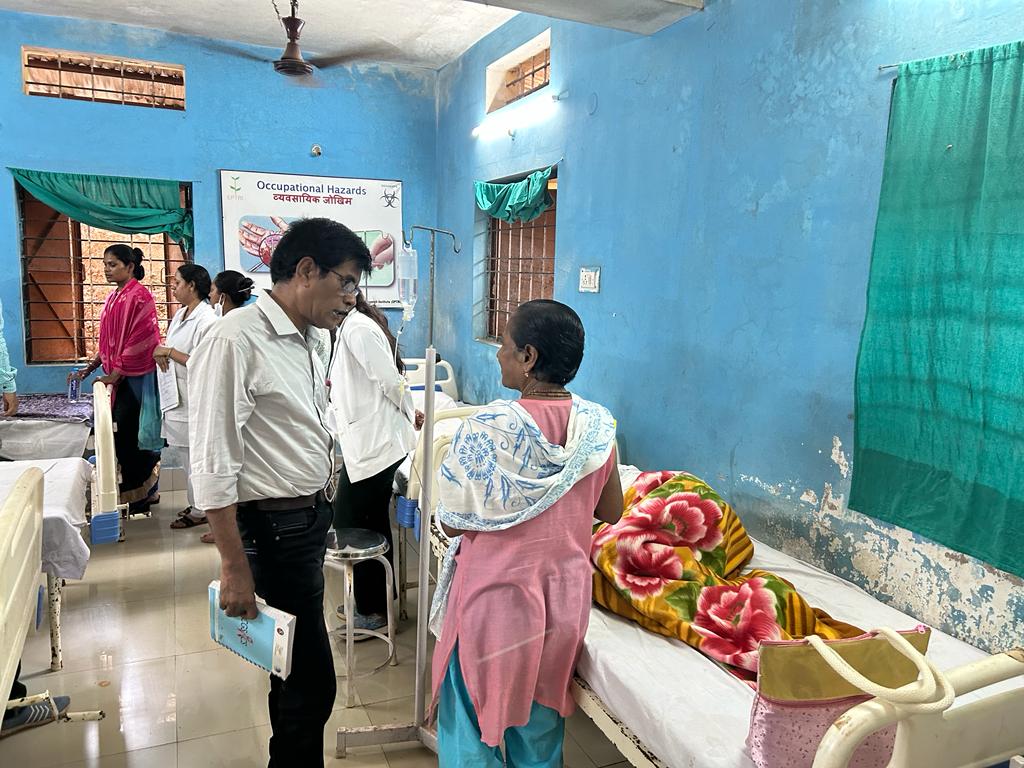 शत प्रतिशत हो आयुष्मान कार्ड-सीएमएचओ 