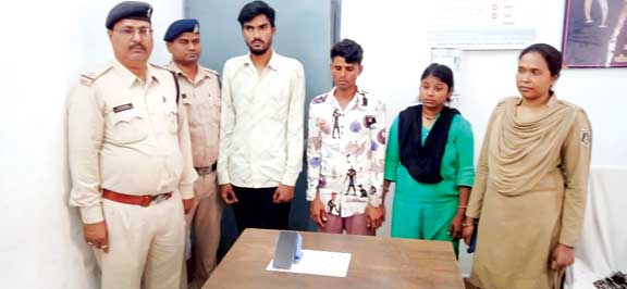 फरवरी में की थी एक लाख की चोरी, पति-पत्नी और दोस्त गिरफ्तार