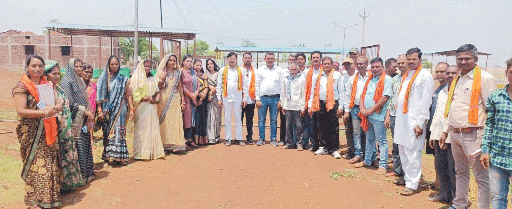 चलबो गौठान खोलबो पोल, भाजपा मंडल ने किया निरीक्षण