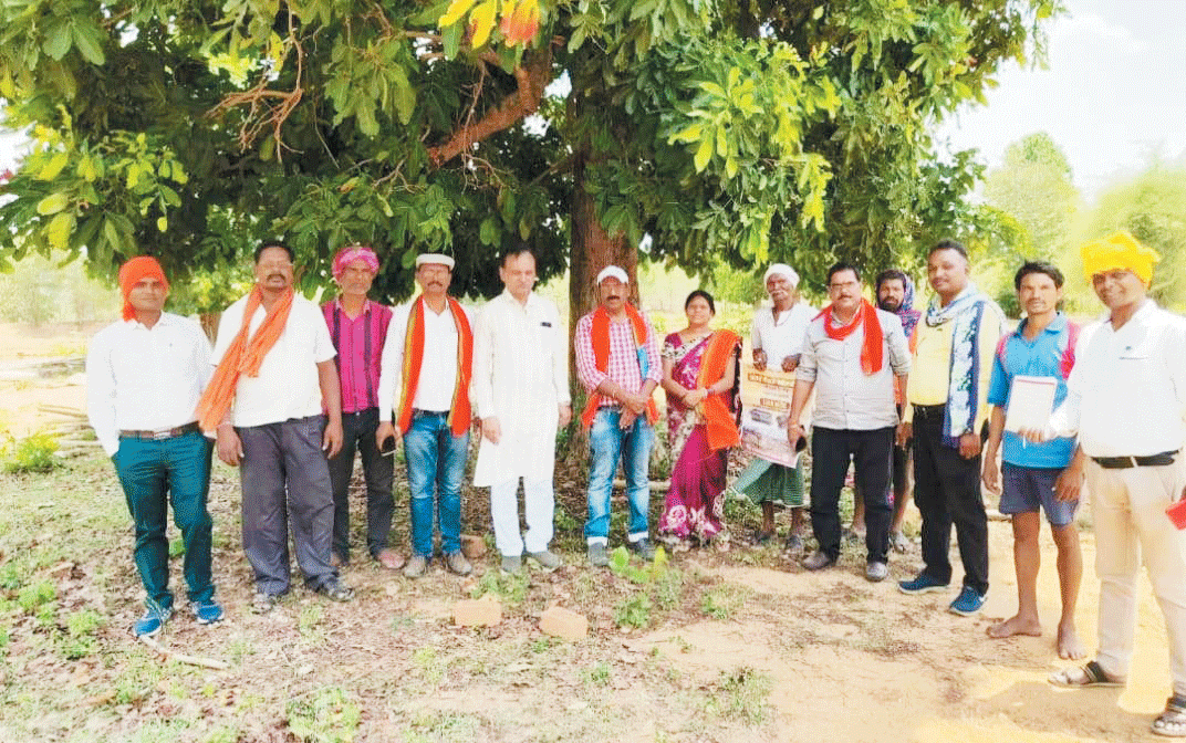 पूर्व विधायक इंदर समेत भाजपाईयों ने किया गौठानों का निरीक्षण