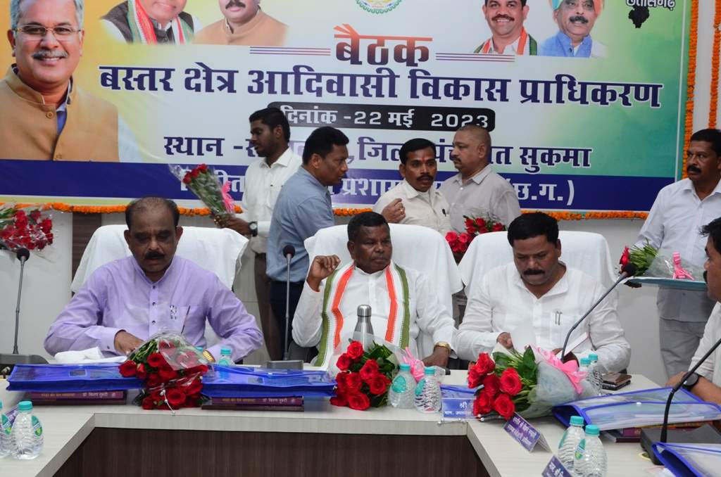 योजनाओं के क्रियान्वयन का जनप्रतिनिधि भी करें निरीक्षण- लखेश्वर 