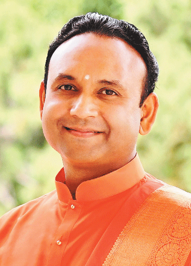 बिलासपुर के मधुसूदन दक्षिण में दूसरे सत्य साईंबाबा की तरह मशहूर 