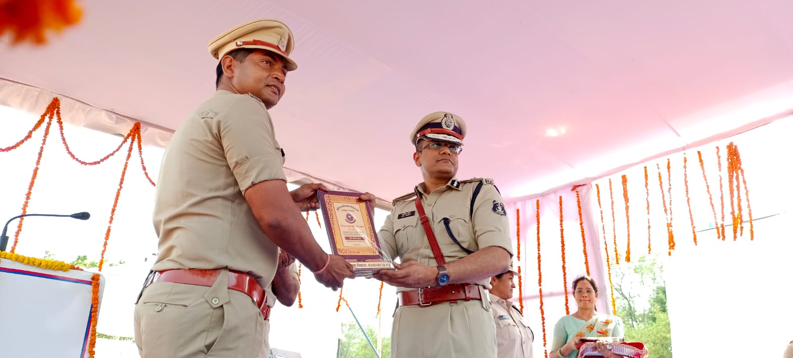 दीक्षांत समारोह में दिखा देशभक्ति का जज्बा