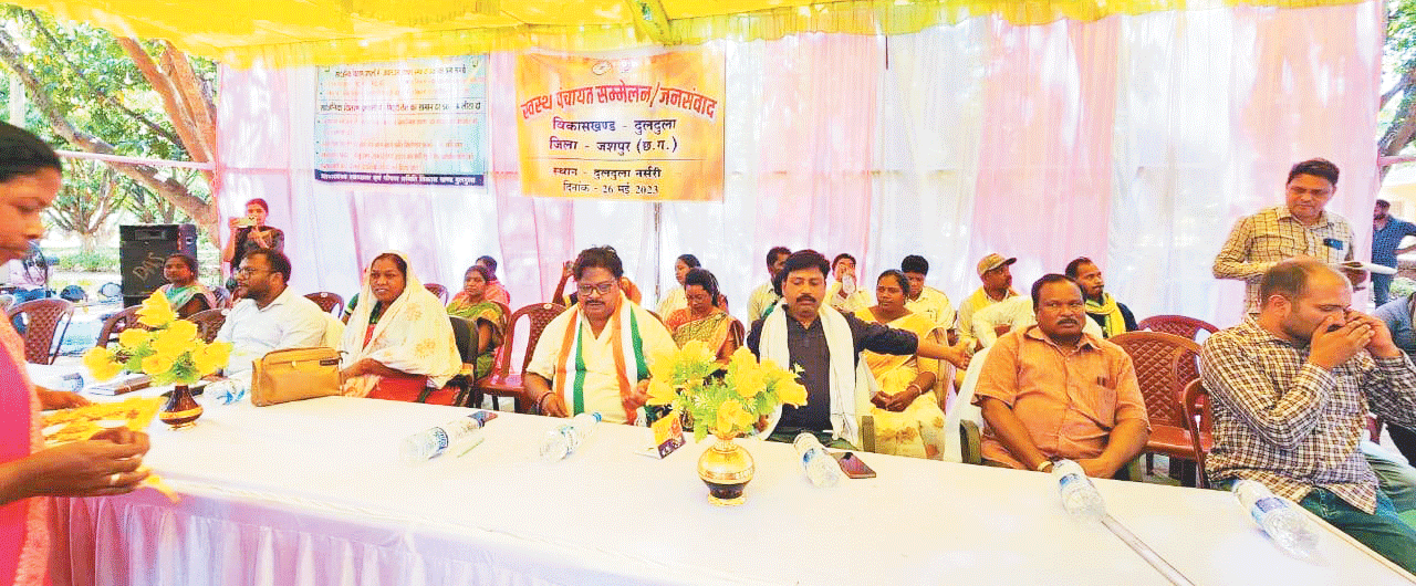 जंगल कटेगा तो पर्यावरण बदलेगा, भविष्य में लोग पानी पानी को तरसेंगे, जंगल बचेगा तभी जीवन बचेगा-मिंज