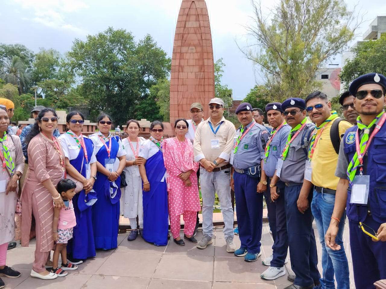 भारत स्काउट्स एवं गाइड कोण्डागांव के 6 सदस्यीय टीम अमृतसर-मनाली हाईक पर भारत स्काउट्स एवं गाइड कोण्डागांव के 6 सदस्यीय टीम अमृतसर-मनाली हाईक पर