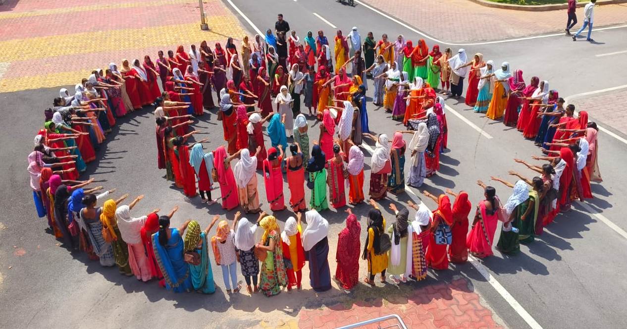 300 महिलाओं ने जागरूकता की ली शपथ