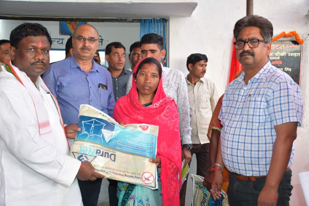 वाड्रफनगर विकासखंड में आयुष्मान कार्ड पंजीयन प्रगति पर