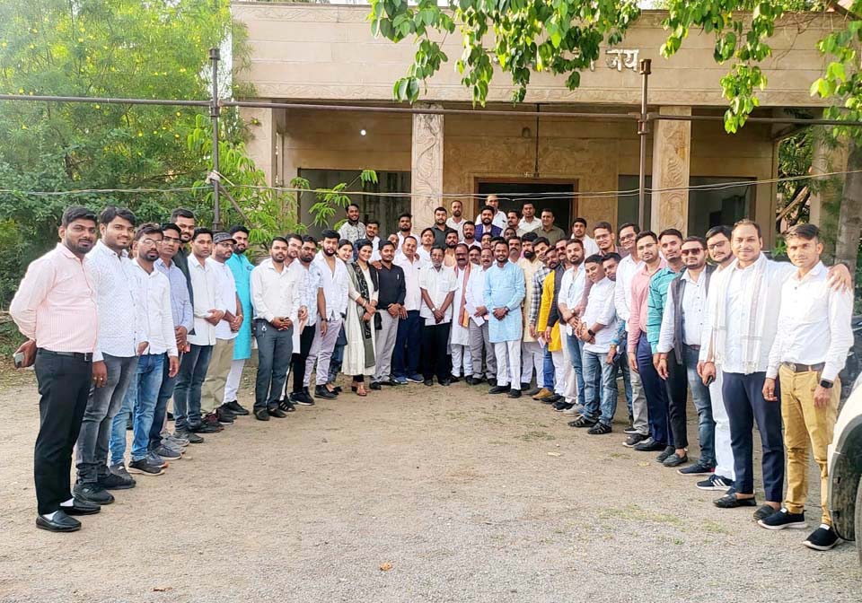 साहू समाज युवा प्रकोष्ठ की बैठक में शपथ ग्रहण और आगामी कार्यप्रणाली पर चर्चा