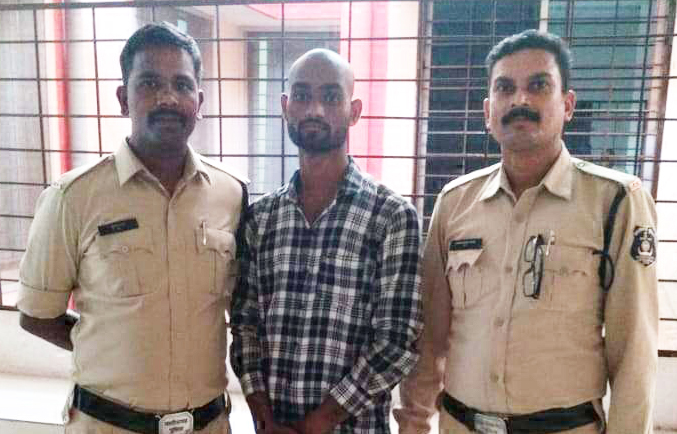 गबन का फरार आरोपी गिरफ्तार  