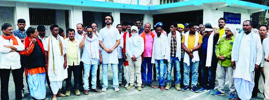 बांध में डूबने से युवक की मौत, हत्या की आशंका बांध में डूबने से युवक की मौत, हत्या की आशंका