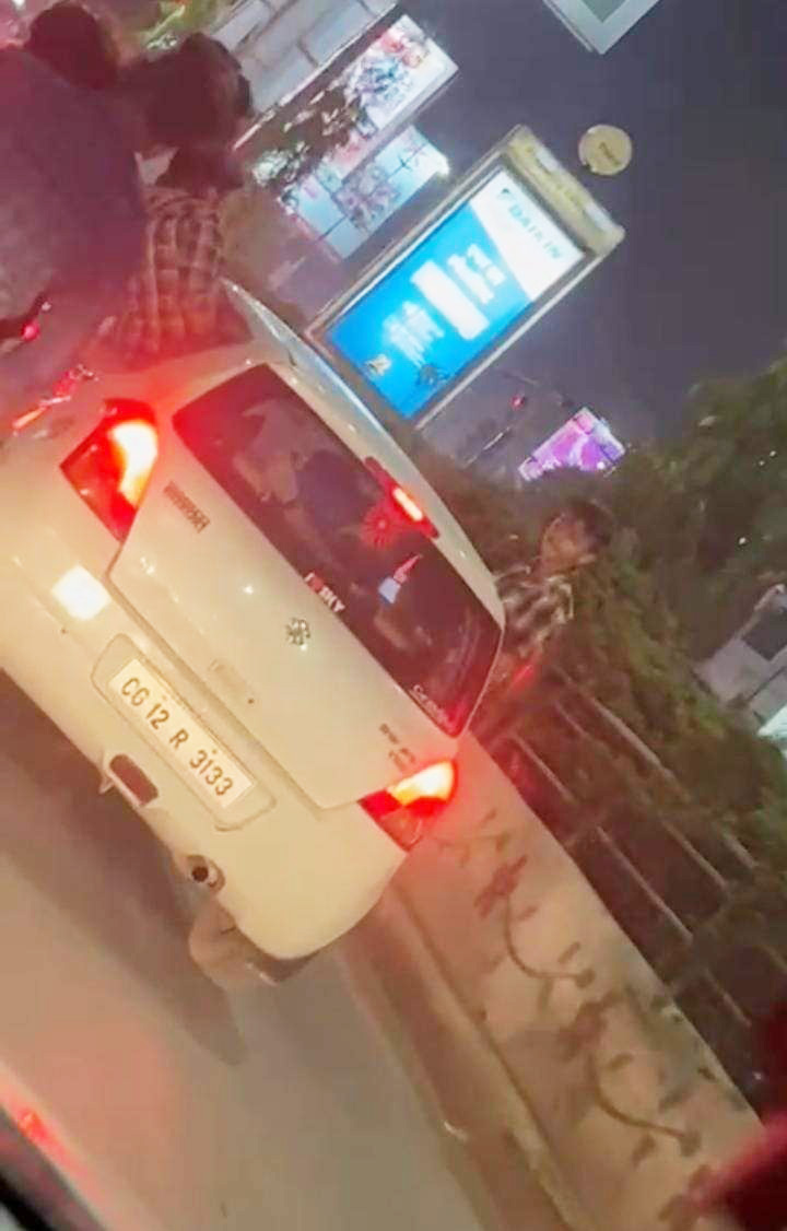 कोरबा की कार, राजधानी में स्टंटबाजी, पुलिस  कर रही पड़ताल