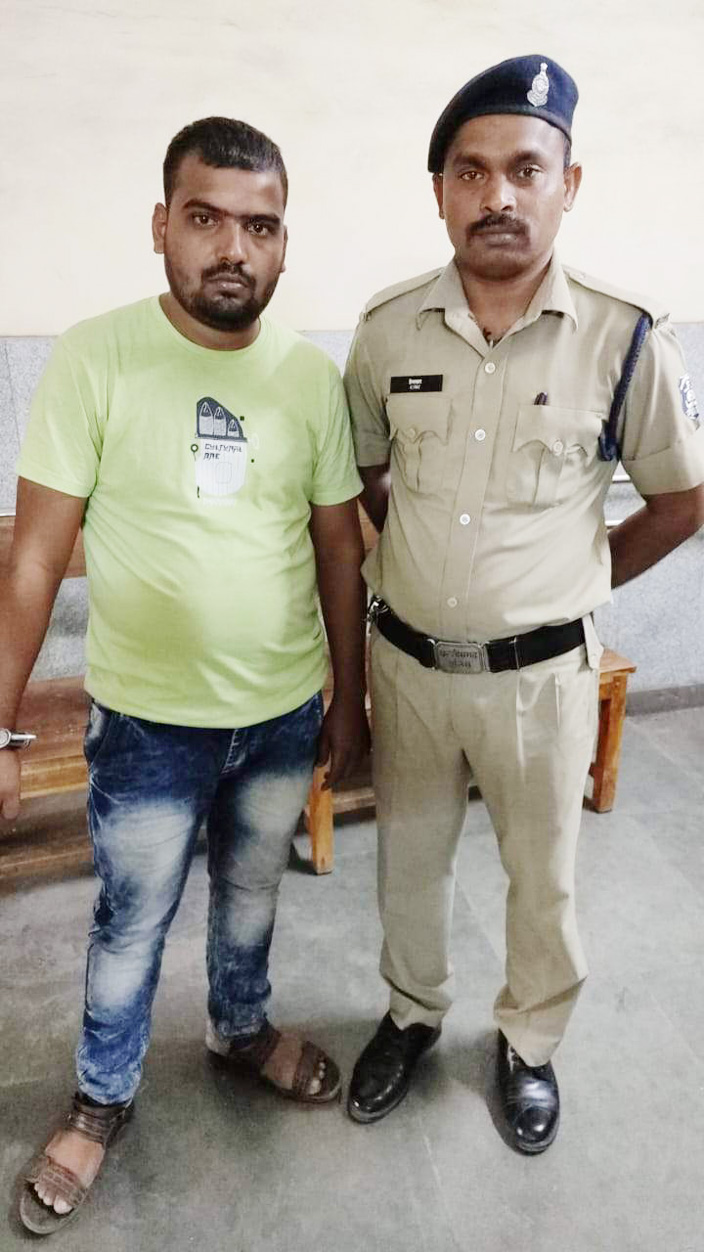 शादी का झांसा दे एक बच्चे के बाप ने युवती से 7 लाख ठगे, गिरफ्तार शादी का झांसा दे एक बच्चे के बाप ने युवती से 7 लाख ठगे, गिरफ्तार