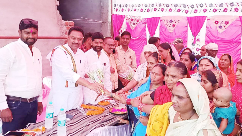 महापौर ने किया सेन समाज के अतिरिक्त कक्ष निर्माण का भूमिपूजन