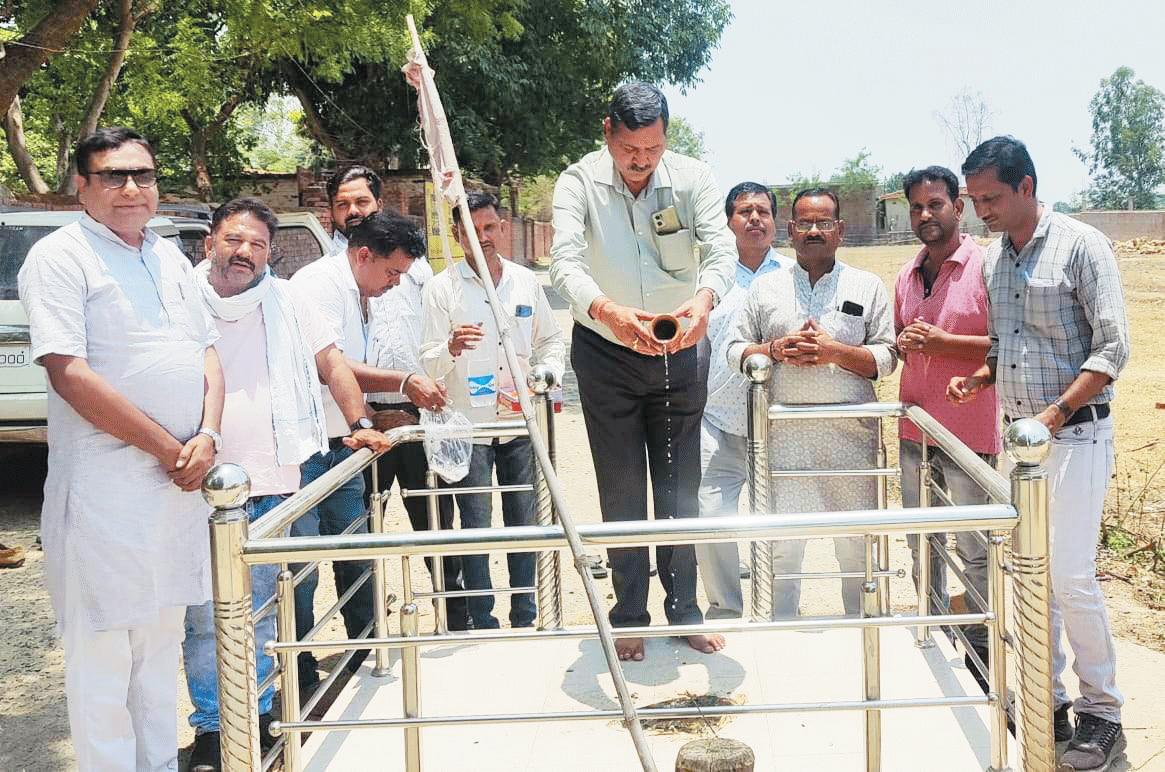 वार्डों में 300 से भी अधिक विद्युत पोलों का होगा विस्तार