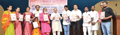 देवांगन समाज ने किया प्रतिभा सम्मान
