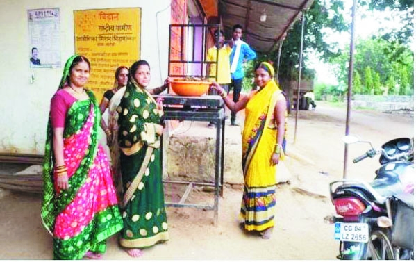 मंजू यादव ने गोबर बेचकर कमाए 5 लाख मंजू यादव ने गोबर बेचकर कमाए 5 लाख