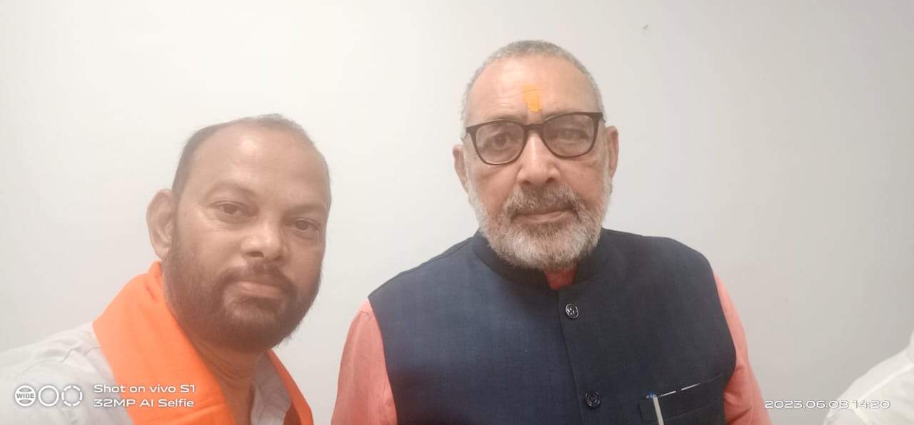 विधि प्रकोष्ठ बस्तर ने छत्तीसगढ़ में सेन्ट्रल नोटरी की नियुक्ति शीघ्र करने केंद्रीय मंत्री को सौंपा ज्ञापन 