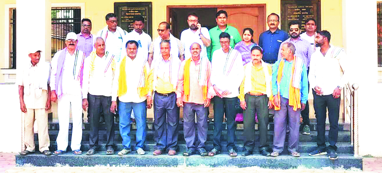 जुनवानी के दर्जन भर ग्रामीणों ने किया कांग्रेस प्रवेश