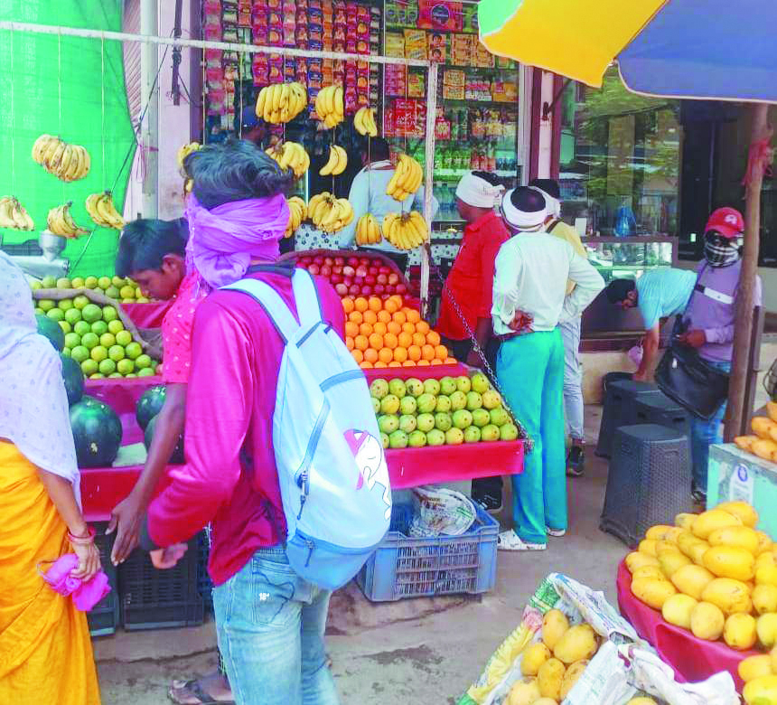 निगम की टीम ने 9 दुकानों से वसूला 14 सौ जुर्माना निगम की टीम ने 9 दुकानों से वसूला 14 सौ जुर्माना
