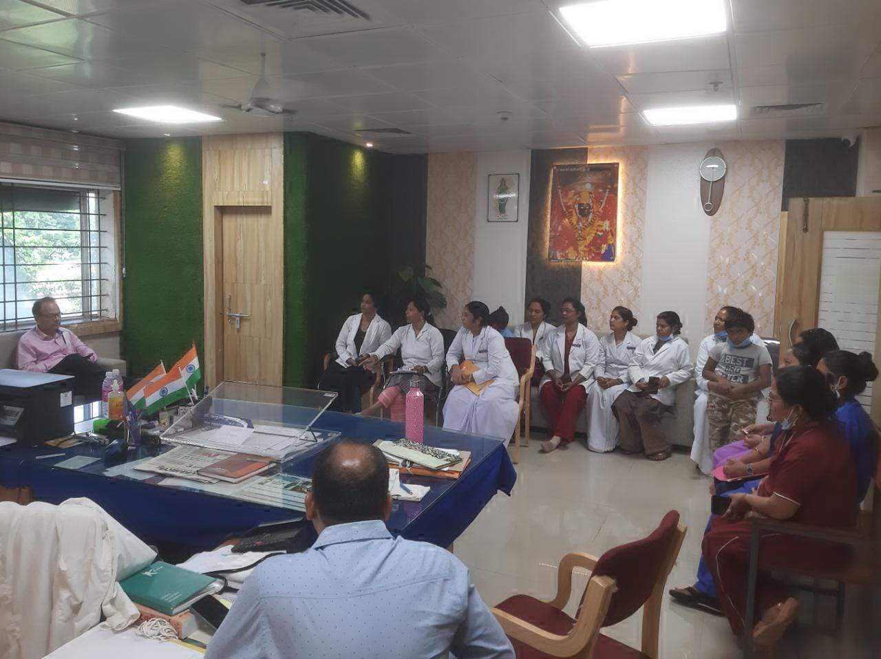 बहिष्कार स्थगित, एक सप्ताह का दिया समय, अन्यथा बेमुद्दत हड़ताल