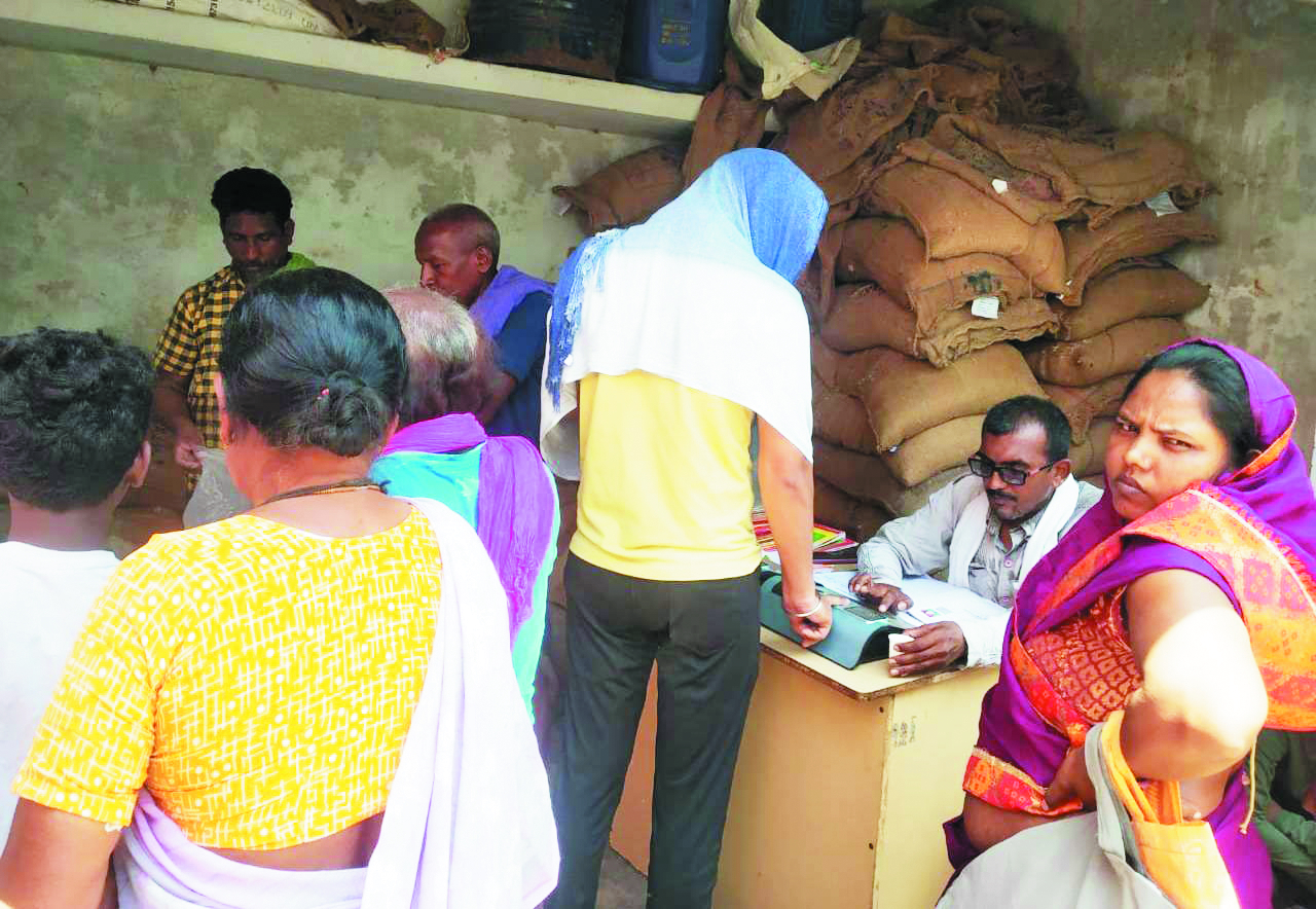 जिले में 6136 से अधिक लोगों का बनाया आयुष्मान कार्ड