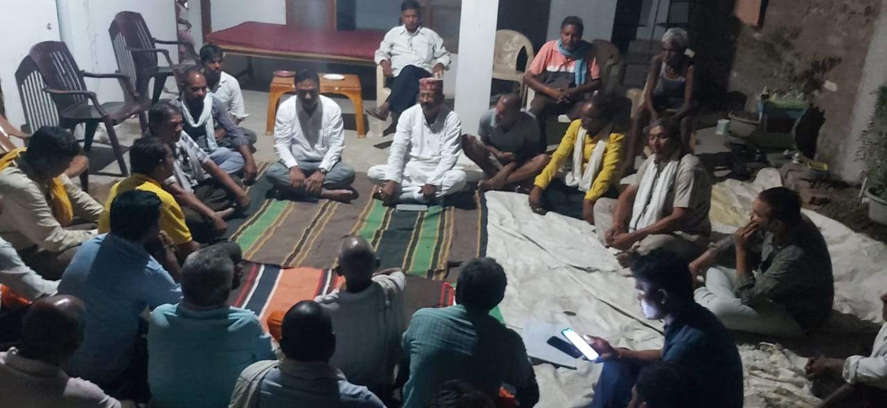 लोहरसी बूथ कांग्रेस कमेटी के गठन के लिए  महापौर ने पार्टी कार्यकर्ताओं की ली बैठक