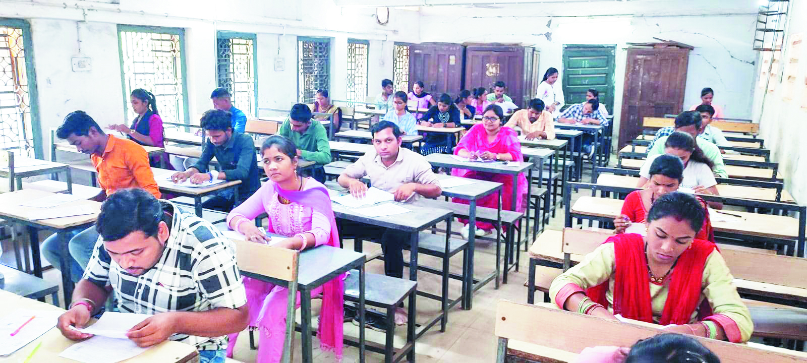 प्री.बीएड व डीएलएड  प्रवेश परीक्षा में 8 हजार से अधिक अभ्यर्थी शमिल