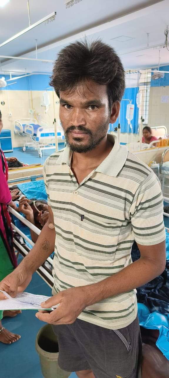 ग्रामीण ने अपनी मां के लिए  खरीदा 15 सौ रुपए में खून