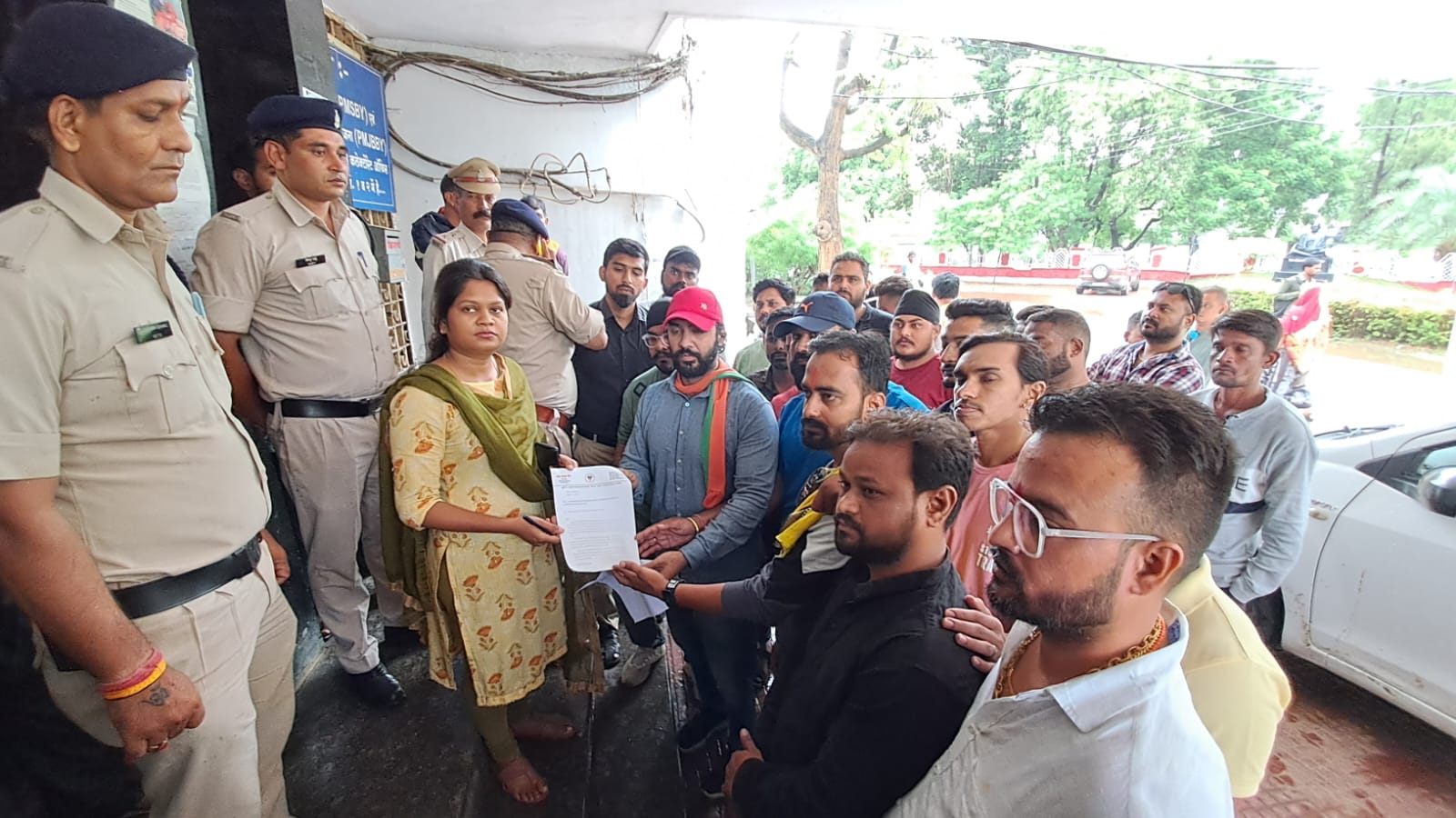 भाजयुमो ने की खनिज माफियाओं पर कार्रवाई की मांग