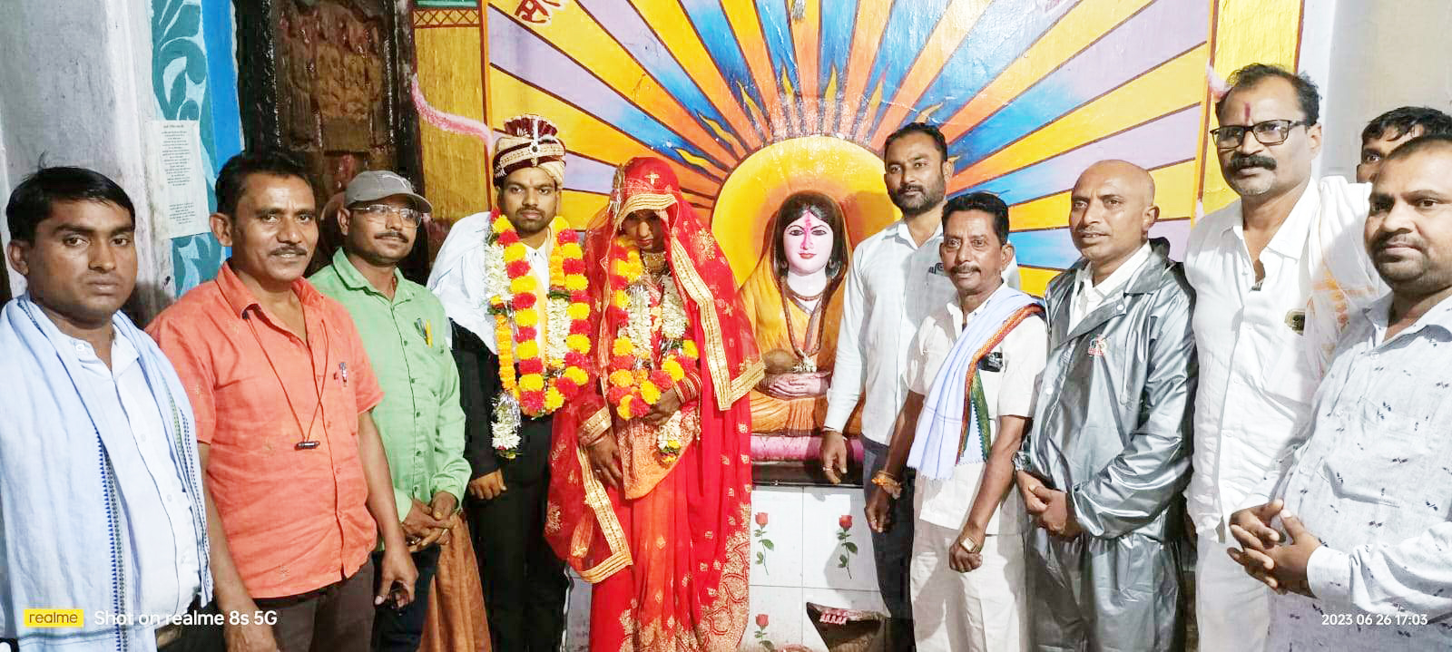 राजीव लोचन मंदिर प्रांगण में आदर्श विवाह राजीव लोचन मंदिर प्रांगण में आदर्श विवाह